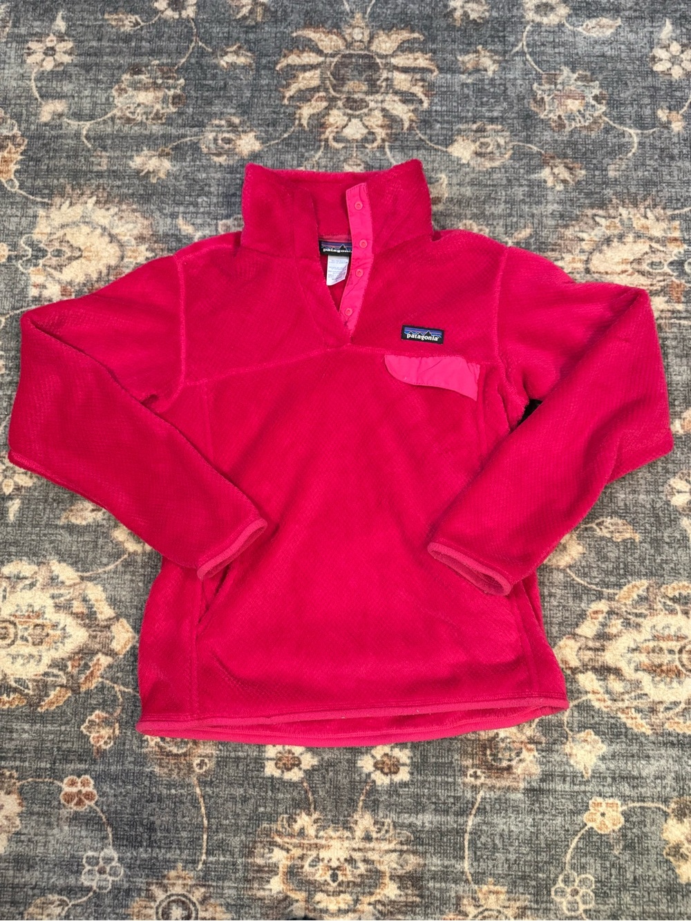 Patagonia Women’s Bright Pink Fleece Snap Pullover